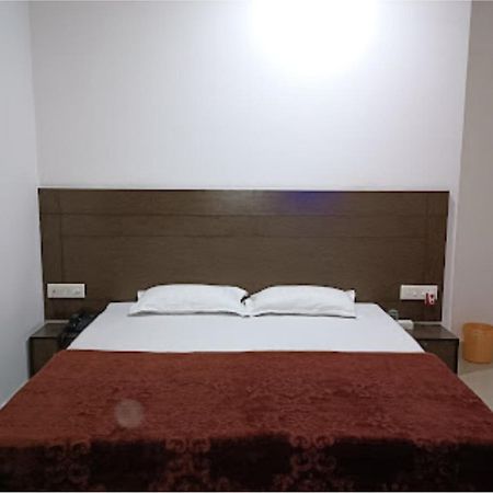 Supreme Guest House By Wb Inn Agra  Luaran gambar