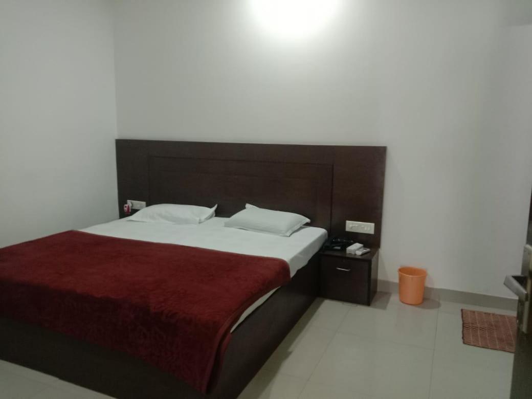 Supreme Guest House By Wb Inn Agra  Luaran gambar
